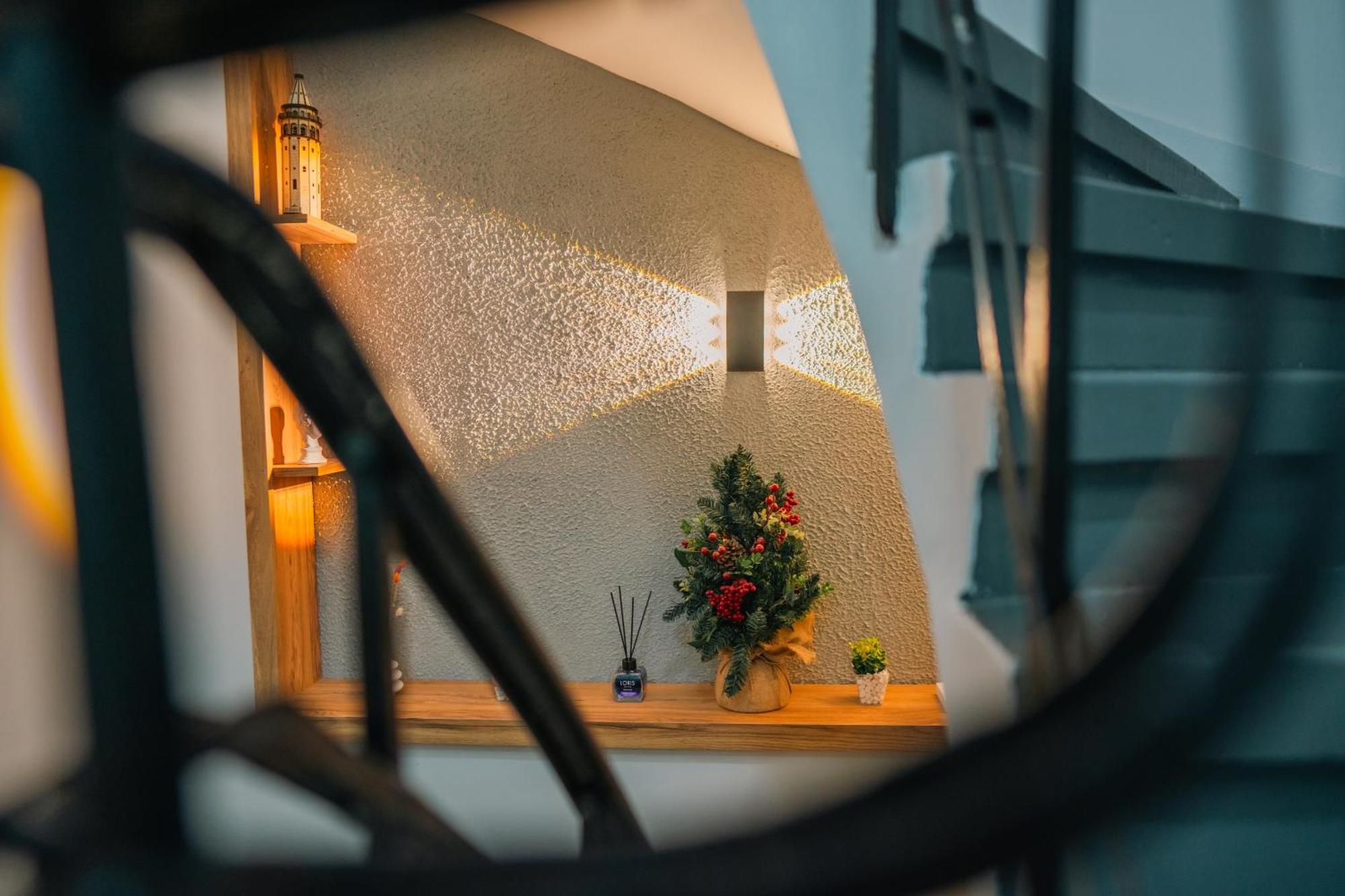 Taksim Santa Lucia Hotel อิสตันบูล ภายนอก รูปภาพ